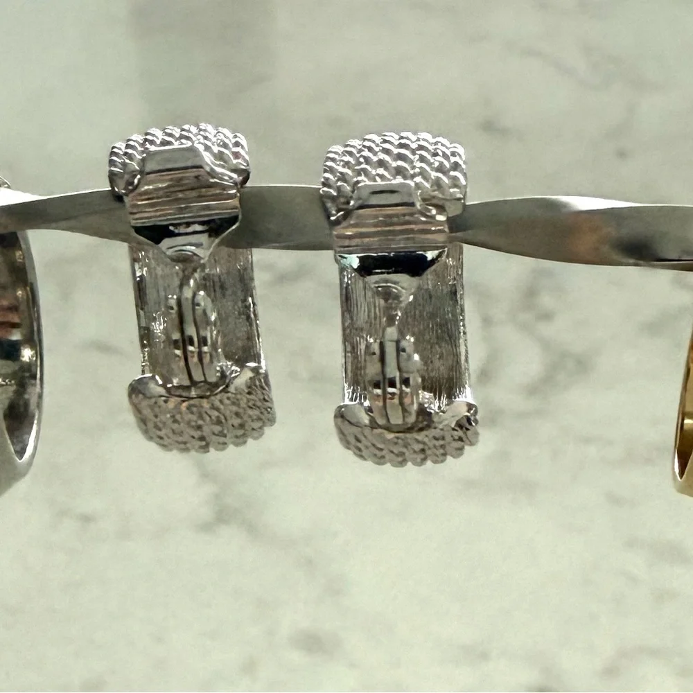 Earring bundle - Picture 3 of 11